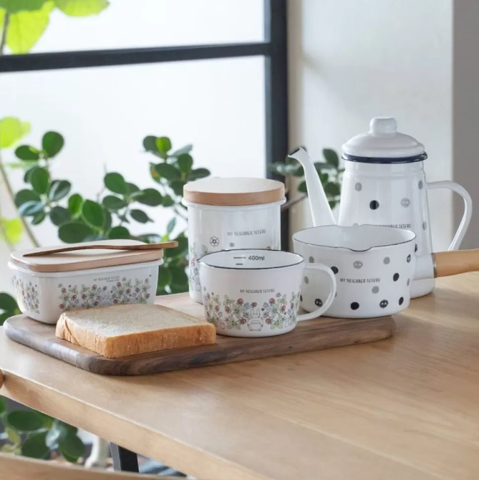 Maison Ghibli Enamel Measuring Cup Soot Sprites 450Ml - My Neighbor Totoro- Kitchenware