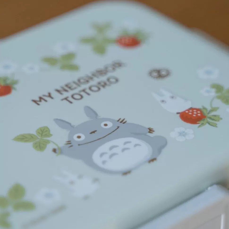 Maison Ghibli Lunch Box 4 Locks 650Ml Rasberry Collection - My Neighbor Totoro- Kitchenware