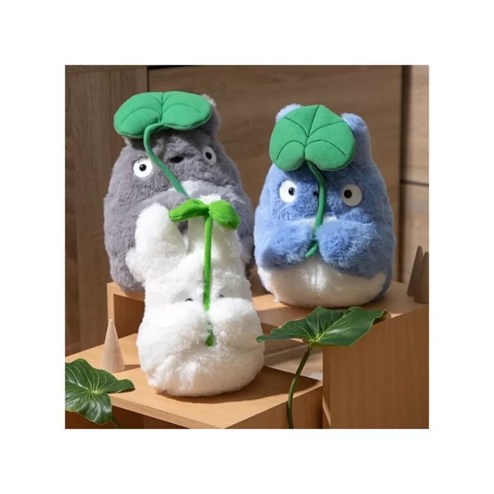 Maison Ghibli Nakayoshi Plush Medium Totoro With Leaf - My Neighbor Totoro- Nakayoshi Plush