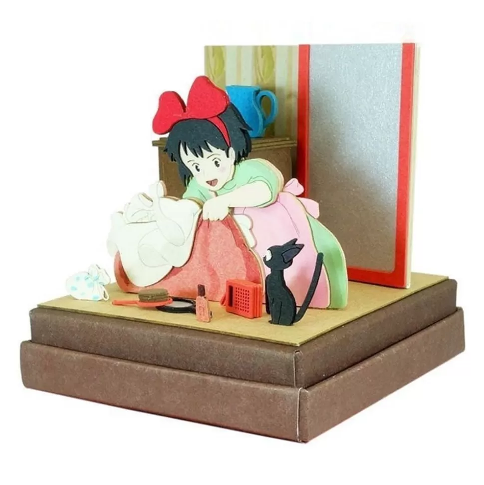 Maison Ghibli Paper Craft Kiki Flies - Kiki'S Delivery Service- Arts And Crafts