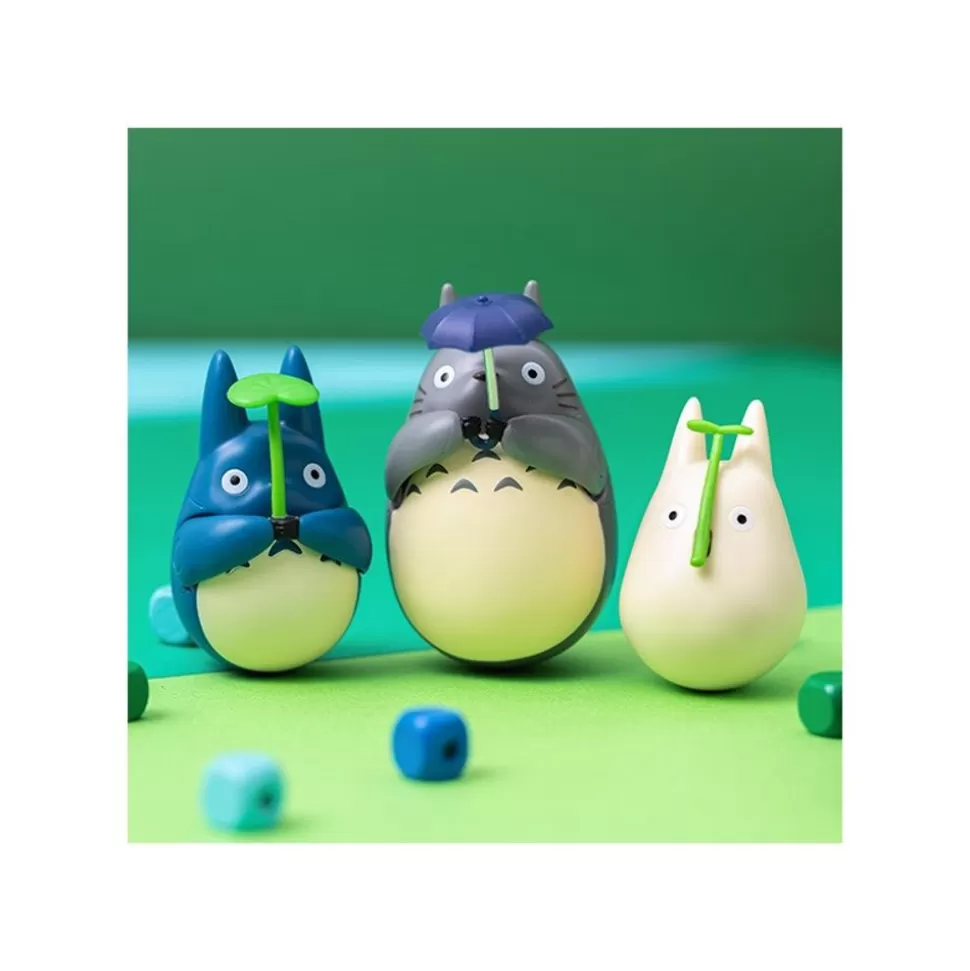 Maison Ghibli Round Bottomed Figurine Middle Totoro With Leaf - My Neighbor Totoro- Toys