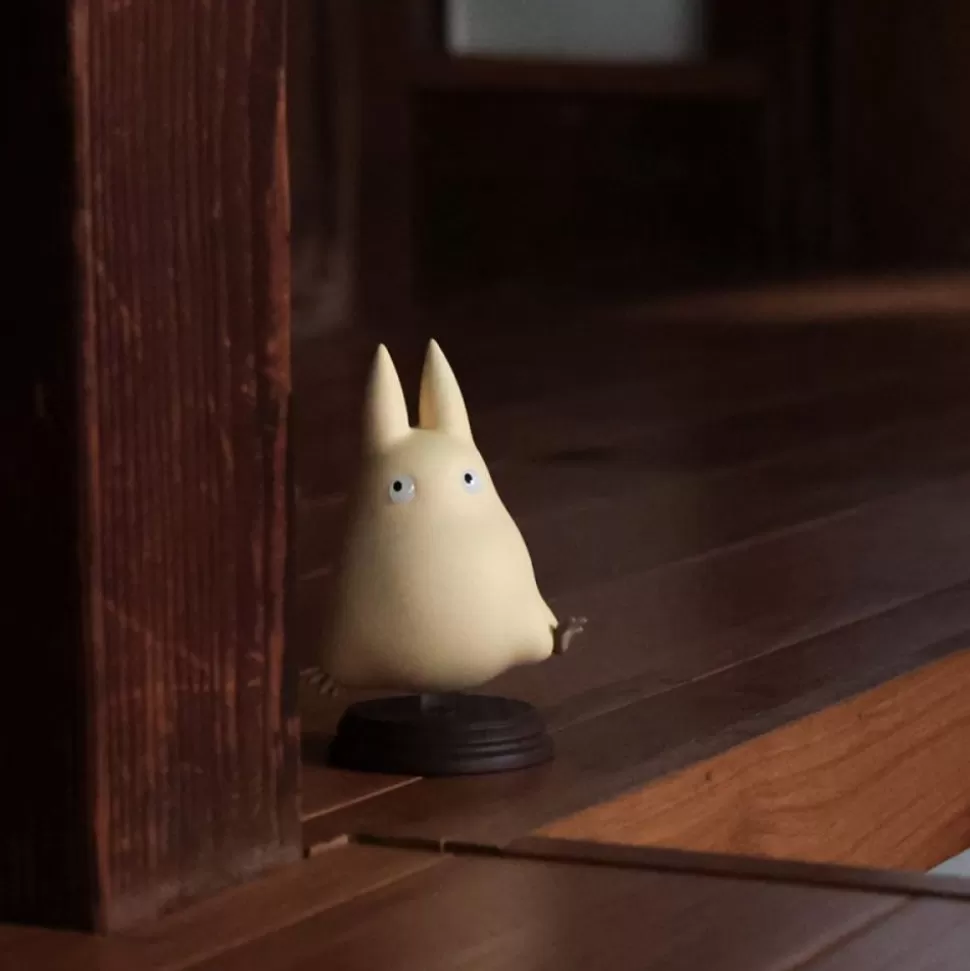 Maison Ghibli Small Totoro Running Pocket Statue - My Neighbor Totoro- Statues
