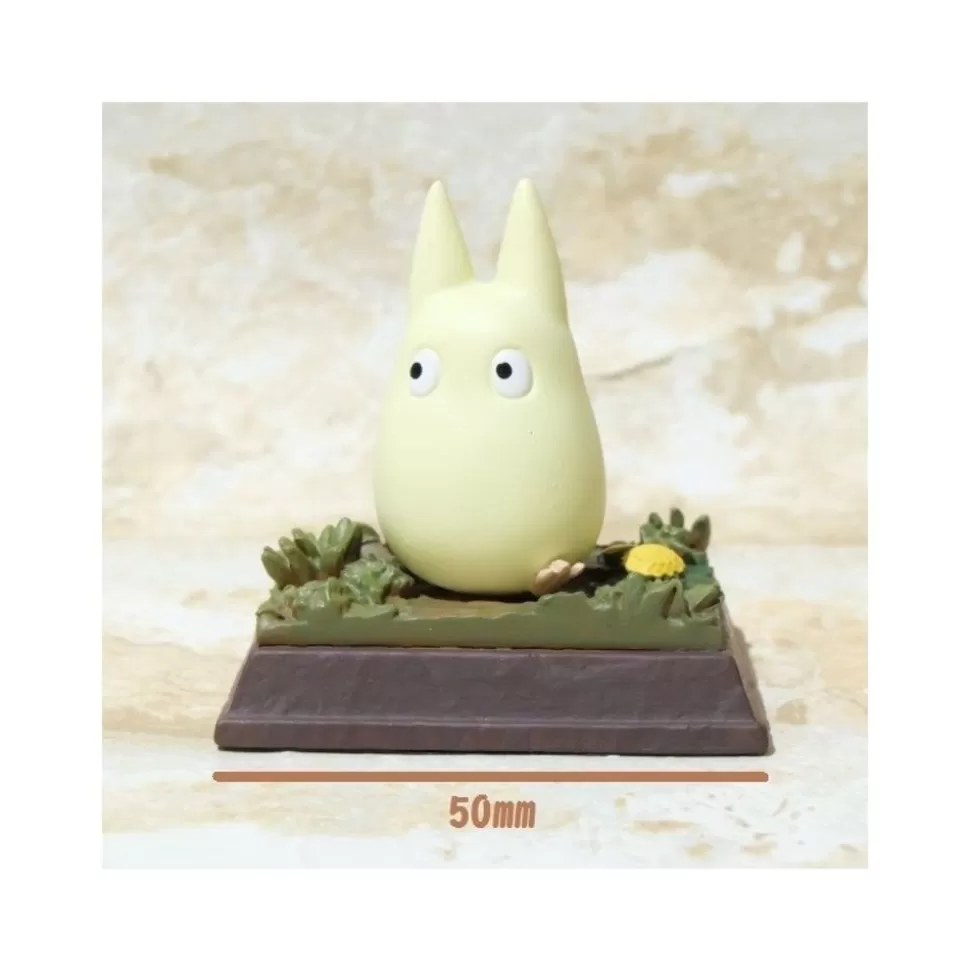 Maison Ghibli Statue Collection Stop Motion Totoro White Race Pose 4 - My Neighbor Totoro- Statues