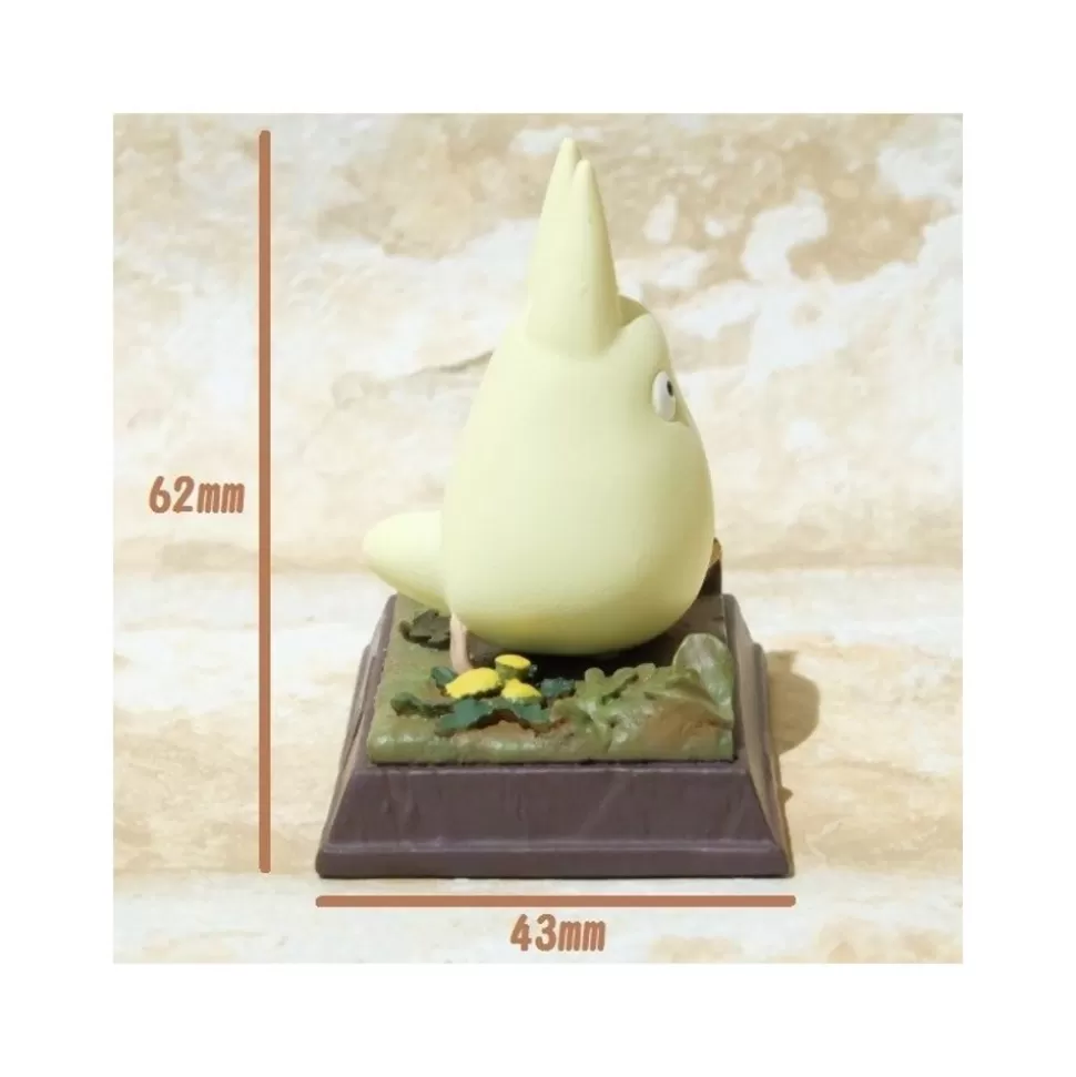 Maison Ghibli Statue Collection Stop Motion Totoro White Race Pose 1 - My Neighbor Totoro- Statues