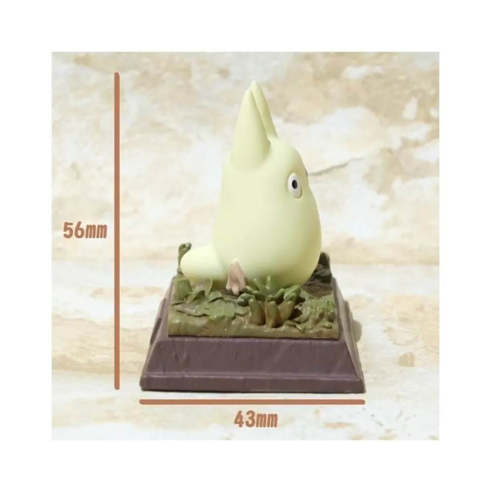 Maison Ghibli Statue Collection Stop Motion Totoro White Race Pose 4 - My Neighbor Totoro- Statues