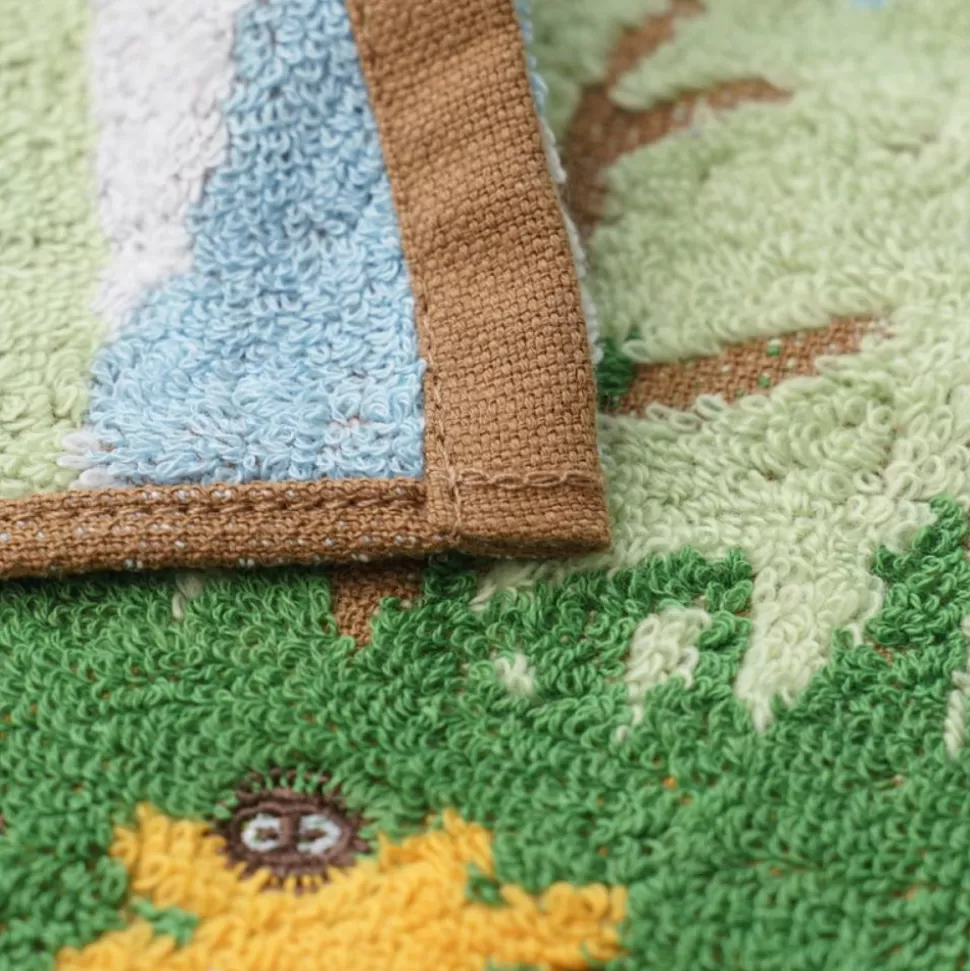 Maison Ghibli Towel Medium & Small Totoro Racing 34X80 Cm - My Neighbor Totoro- Household Linen