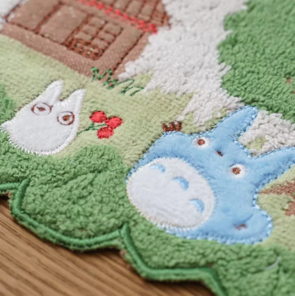 Maison Ghibli Towel Totoro In The Sky 34X80 Cm - My Neighbor Totoro- Household Linen