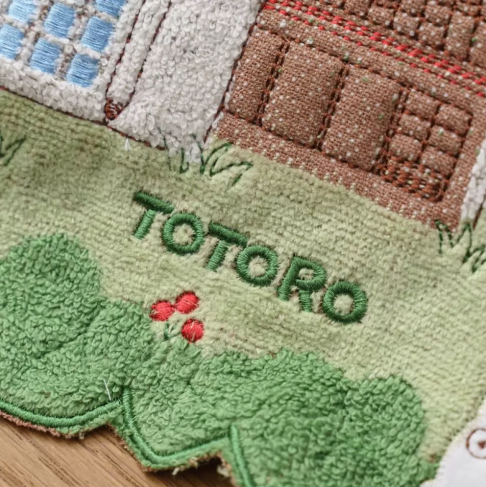 Maison Ghibli Towel Totoro In The Sky 34X80 Cm - My Neighbor Totoro- Household Linen